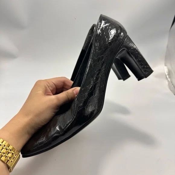 Stuart Weitzman black square toe croc embossed chunky heel pumps size 9 - Picture 3 of 10